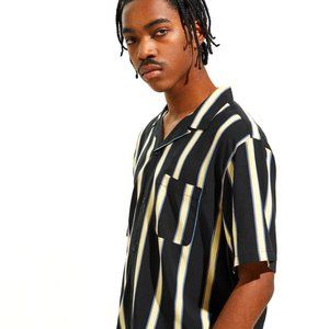 UO 50s Stripe Short Sleeve Button Up Tee